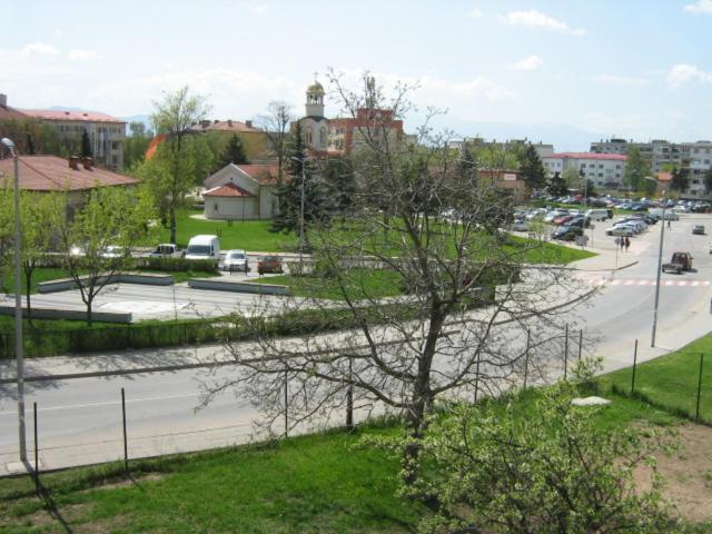 Khan Krum House & Apartments For Rent Elin Pelin Bagian luar foto